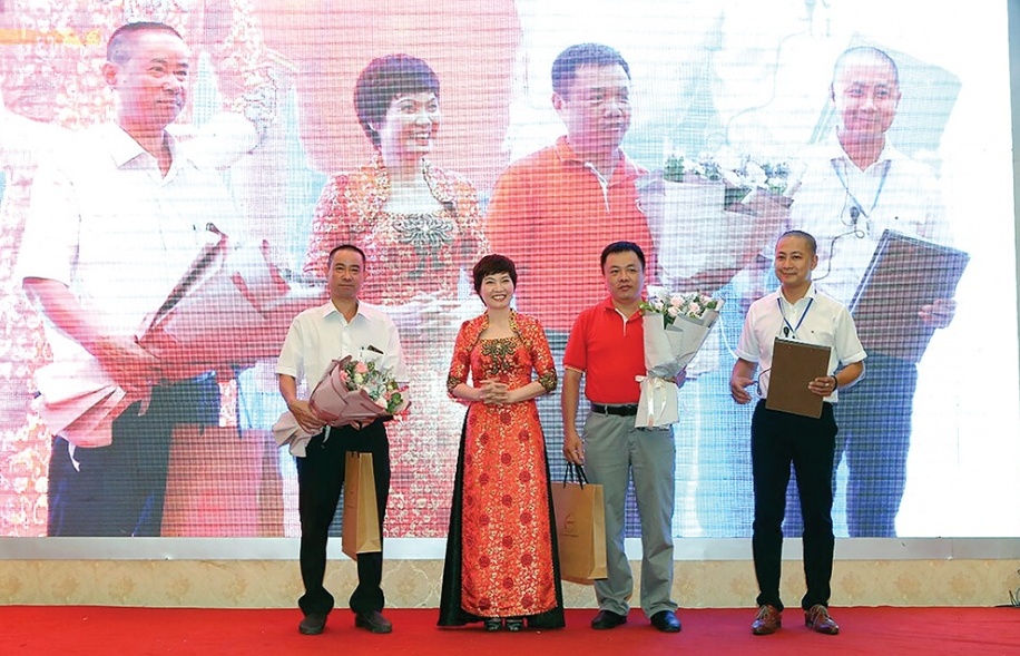 Dealshaker - làn gió mới trong thương mại điện tử Việt Nam