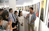 the gioi dep ngo ngang duoi ong kinh hien vi dien tu