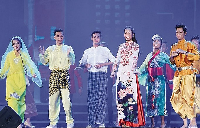 Ngoại giao văn hóa: Đóng góp liên tục cho phát triển chung