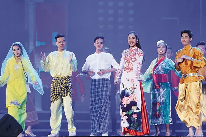 Nhìn lại 10 năm triển khai Chiến lược ngoại giao văn hóa giai đoạn 2011-2020 và định hướng thời gian tới Nhìn lại 10 năm triển khai Chiến lược ngoại giao văn hóa giai đoạn 2011-2020 và định hướng thời gian tới