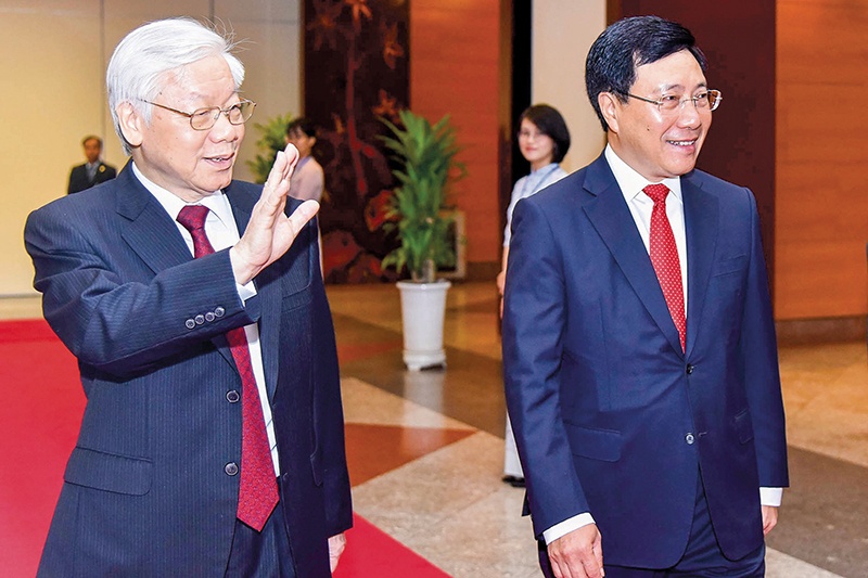 phat huy vai tro lanh dao cua dang trong trien khai dong bo toan dien hieu qua nhiem vu chinh tri cua nganh ngoai giao