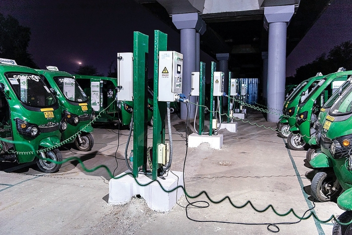 an do cach mang giao thong tu xe tuk tuk dien