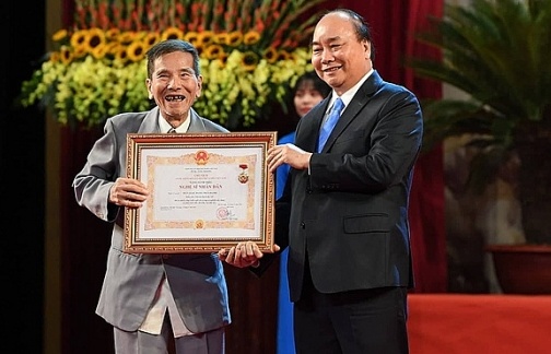 Thủ tướng: Qua nghệ thuật, làm gì để tâm hồn văn hóa dân tộc đẹp hơn?