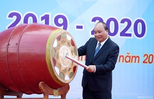Thủ tướng dự Lễ khai giảng năm học mới tại trường THPT Sơn Tây