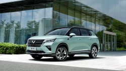 Wuling Asta 2021 - SUV hạng C giá rẻ chỉ từ 245 triệu đồng