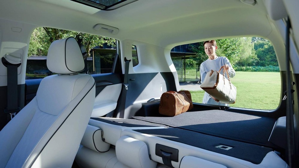 Wuling Asta 2021 - SUV hạng C giá cực rẻ chỉ từ 245 triệu đồng