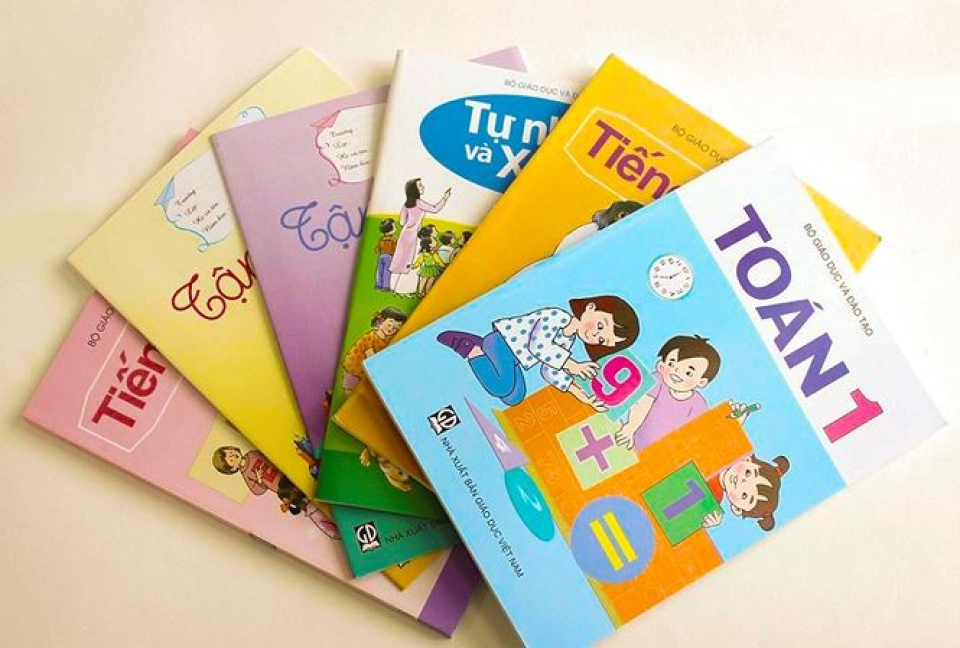 phai xoa doc quyen trong xuat ban sach giao khoa