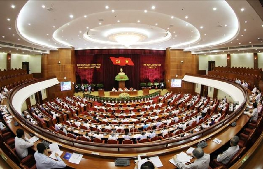 Hội nghị Trung ương 8: Tiếp tục đổi mới mạnh mẽ, vững chắc và đồng bộ