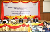 ngoai giao thoi 40 duoi goc nhin it