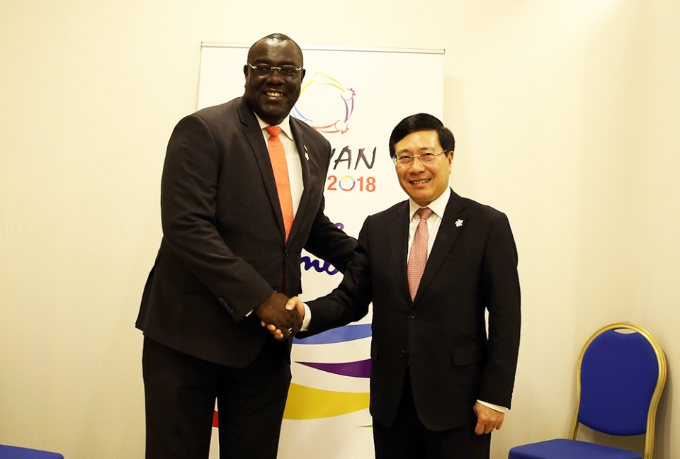 pho thu tuong tiep xuc song phuong ben le hoi nghi cap cao phap ngu