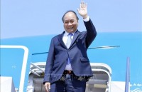 thu tuong nguyen xuan phuc va phu nhan tham chinh thuc cong hoa ao