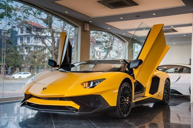 Giá siêu xe Lamborghini 2020 cập nhật mới nhất 10/2020 Giá siêu xe Lamborghini 2020 cập nhật mới nhất 10/2020