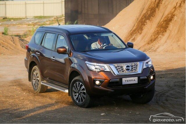 Giá xe Nissan 2020 tại Việt Nam mới nhất 10/2020