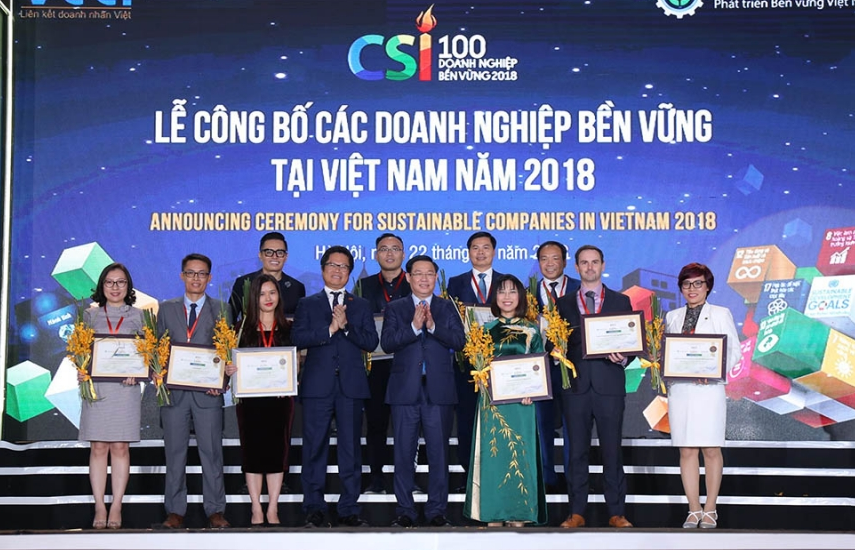 Phó Thủ tướng Vương Đình Huệ: Chính phủ cam kết luôn luôn đồng hành, phục vụ cộng đồng doanh nghiệp