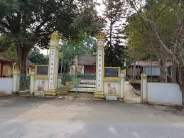 Đền thờ Trần Khát Chân.