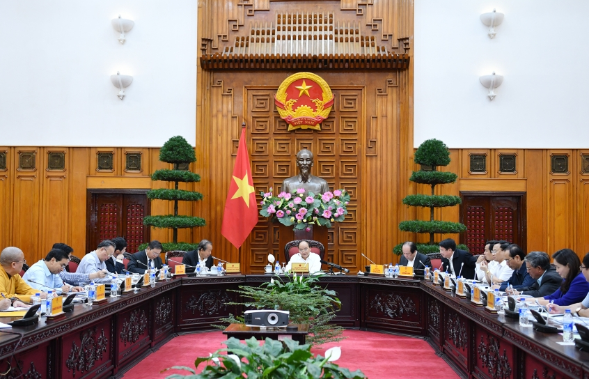Thủ tướng Nguyễn Xuân Phúc chủ trì họp về công tác tổ chức Đại lễ Vesak 2019