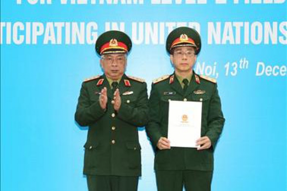 Khai mạc huấn luyện tiền triển khai Bệnh viện dã chiến cấp 2 số 2 khai mac huan luyen tien trien khai benh vien da chien cap 2 so 2