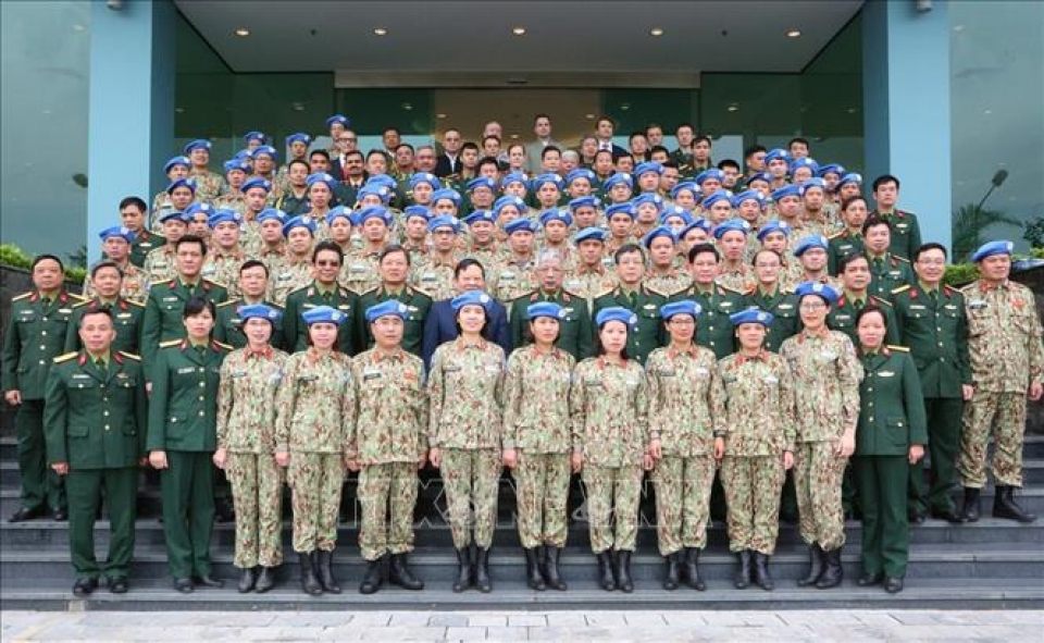 Khai mạc huấn luyện tiền triển khai Bệnh viện dã chiến cấp 2 số 2 khai mac huan luyen tien trien khai benh vien da chien cap 2 so 2