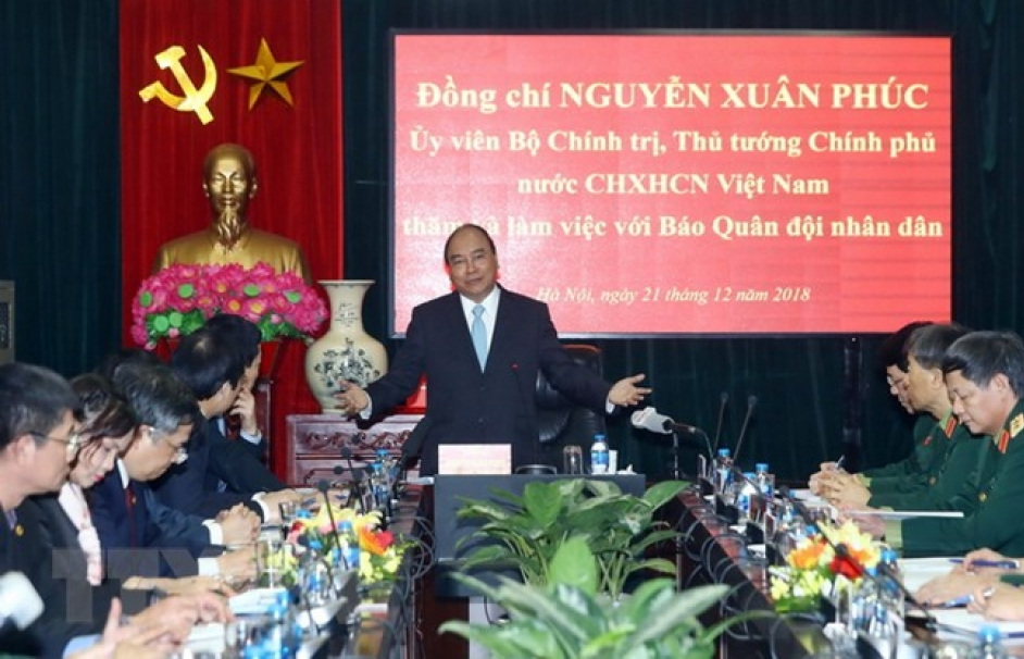 Thủ tướng Nguyễn Xuân Phúc thăm và làm việc với Báo Quân đội nhân dân