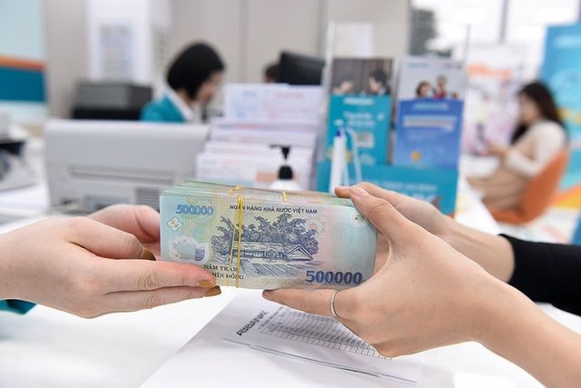 Lãi suất ngân hàng năm 2021 được nhận định ở mức thấp, song vẫn là kênh đầu tư ổn định, a.n toàn