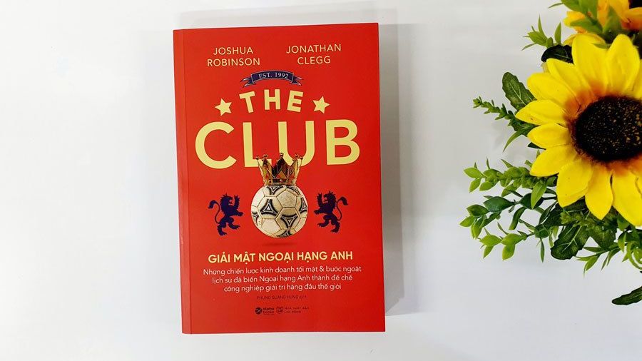 Hai cuốn sách giải mã ngành công nghiệp giải trí siêu lợi nhuận