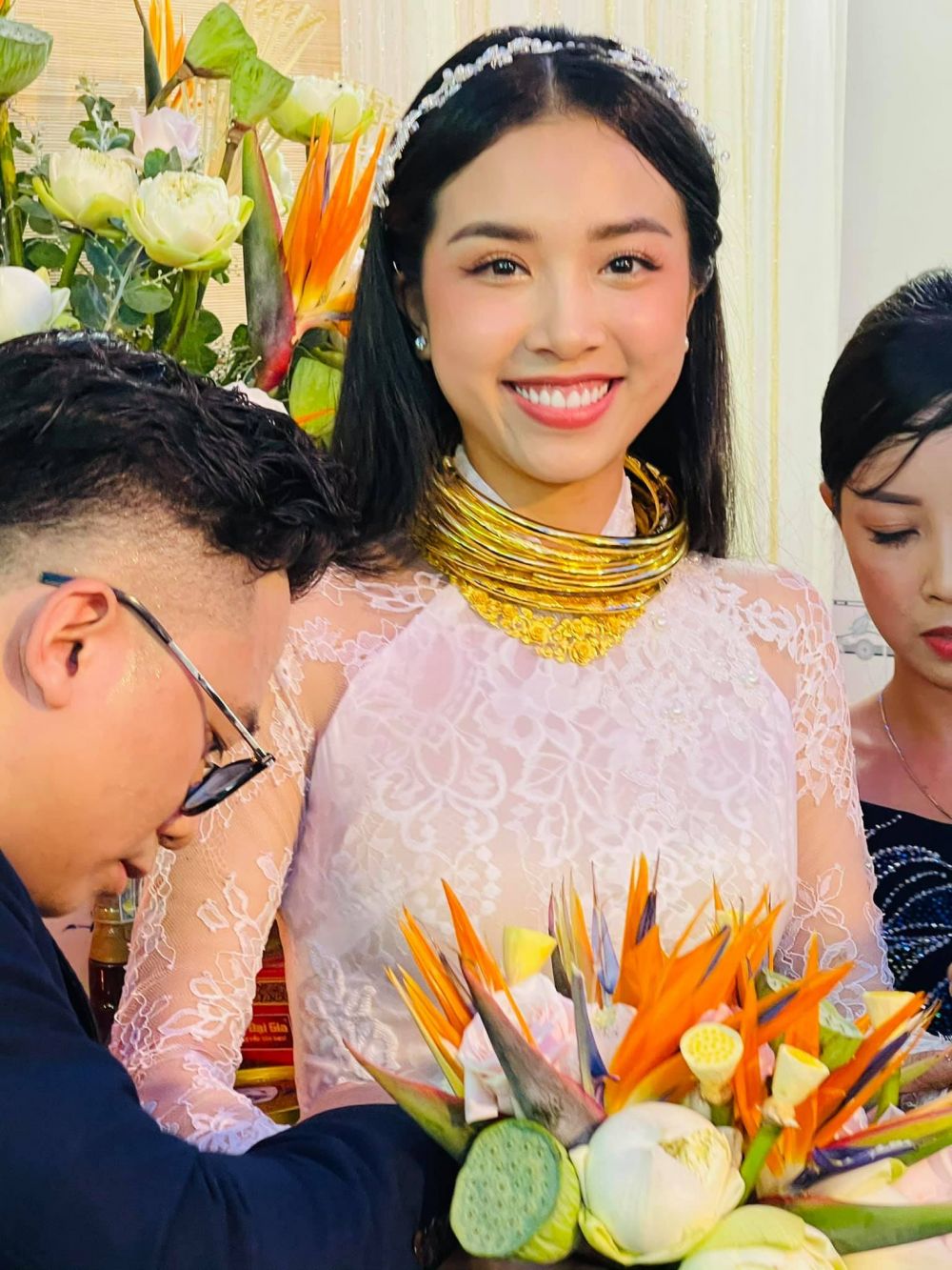 Sáng 8/1, Thúy An đã chính thức về chung một nhà với chồng tiến sĩ. Lễ cưới được tổ chức trong không gian đầm ấm tại quê nhà Kiên Giang của cô dâu.