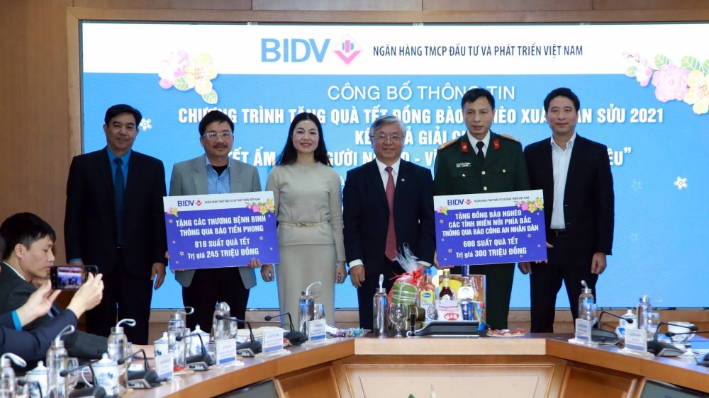 BIDV dành 30 tỷ đồng tặng quà Tết cho người nghèo