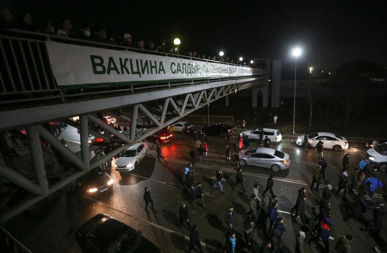 Tình hình Kazakhstan: Khung cảnh hỗn loạn và tan hoang, Nga điều quân tới hỗ trợ