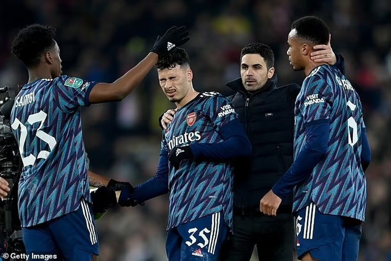 Arsenal gửi đơn cầu cứu khẩn cấp tới Ban tổ chức Premier League