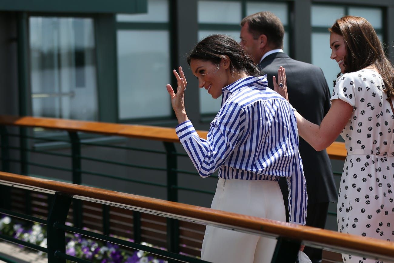 nhung buc anh than mat hiem hoi cua meghan markle va kate middleton