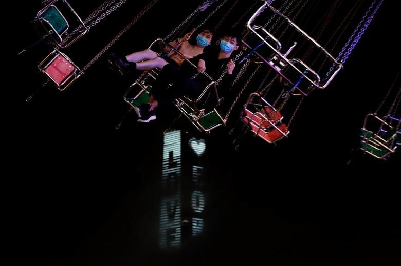 ngay valentine dac bie t thoi virus corona