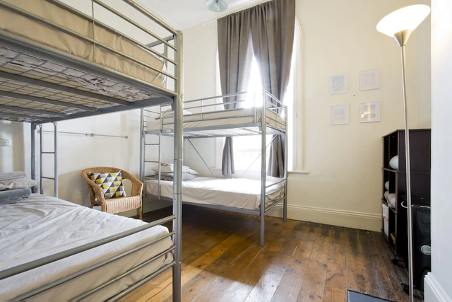 Màn 'biến hình' ngoạn mục từ những nhà tù trăm năm thành khách sạn cao cấp