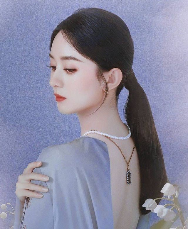 Vừa phủ nhận tin đồn ngoại tình chưa lâu, Triệu Lệ Dĩnh và Phùng Thiệu Phong lại đối mặt với nghi vấn ly hôn