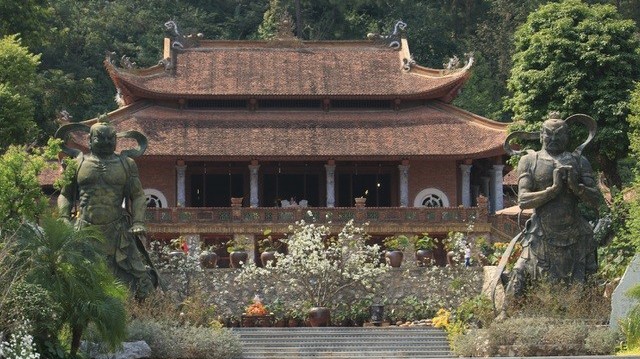 Đến Hà Nam, ghé thăm ngôi chùa nghìn năm tuổi, tìm cảm giác an yên