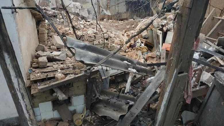 Căng thẳng Nga-Ukraine: Đống đổ nát sau đợt pháo kích tại khu vực phía Đông Ukraine