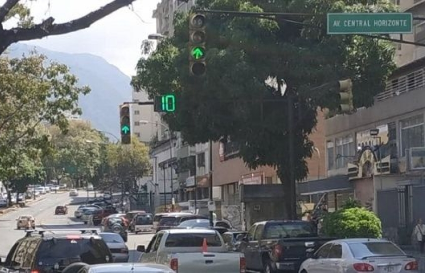 Thủ đô Caracas có điện trở lại, Chính phủ Venezuela cáo buộc phe đối lập đứng sau vụ phá hoại