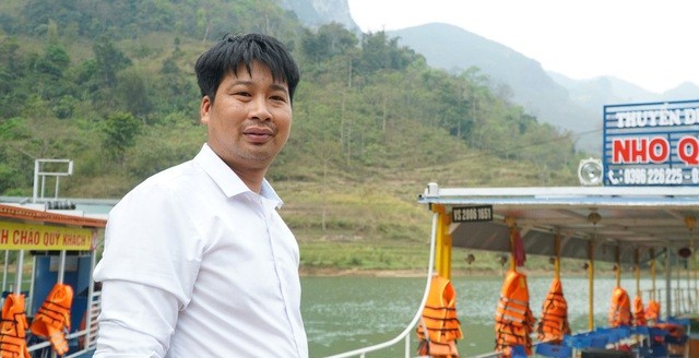 Du lịch Hà Giang: Vẻ thơ mộng của sông Nho Quế mùa hoa gạo