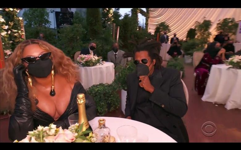 Những khoảnh khắc ấn tượng tại lễ trao giải Grammy 2021