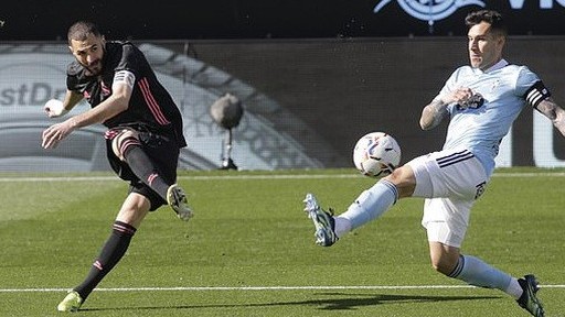 Benzema lập cú đúp, Real Madrid chỉ còn kém Atletico 3 điểm