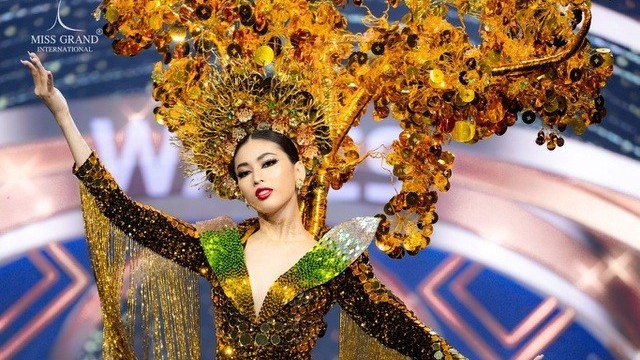 Màn 'đọ sắc' ấn tượng của Á hậu Ngọc Thảo tại bán kết Hoa hậu Hòa bình Thế giới 2021