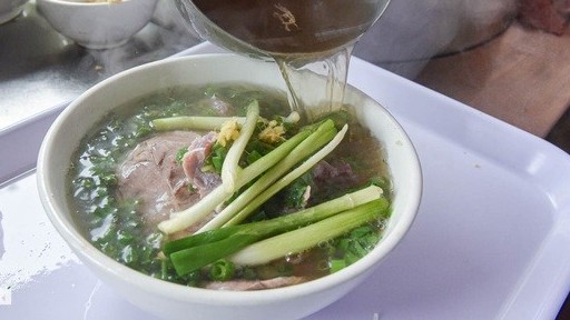 5 quán phở Hà Nội vừa ngon vừa 'độc', nổi tiếng bậc nhất Hà Thành