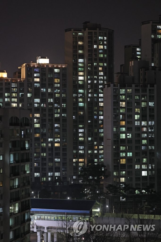 Bên trong nơi kiểm phiếu bầu Tổng thống Hàn Quốc