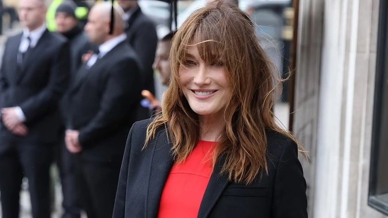 Nhan sắc nổi bật của cựu đệ nhất phu nhân Pháp giữa dàn 'chân dài’ đình đám