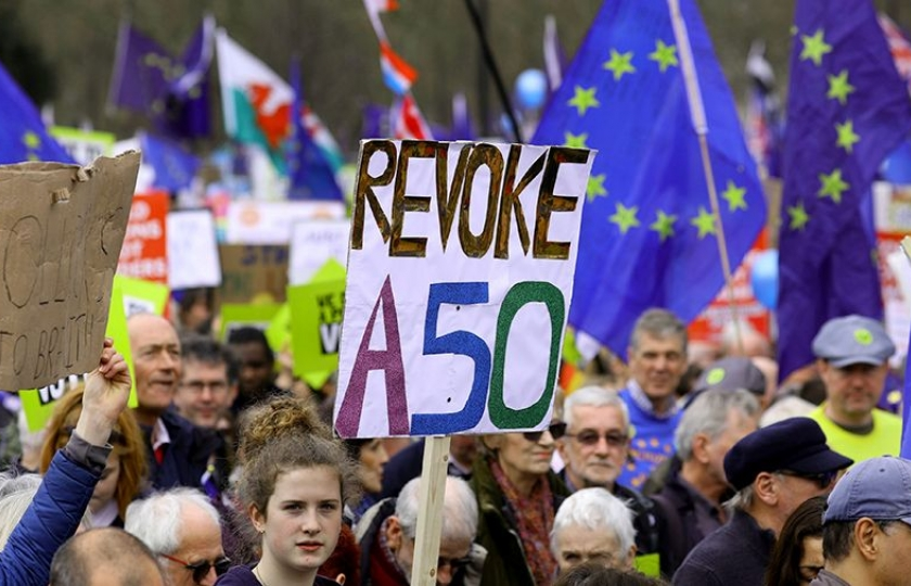 Anh: 6 triệu chữ ký kiến nghị Chính phủ dừng tiến trình Brexit