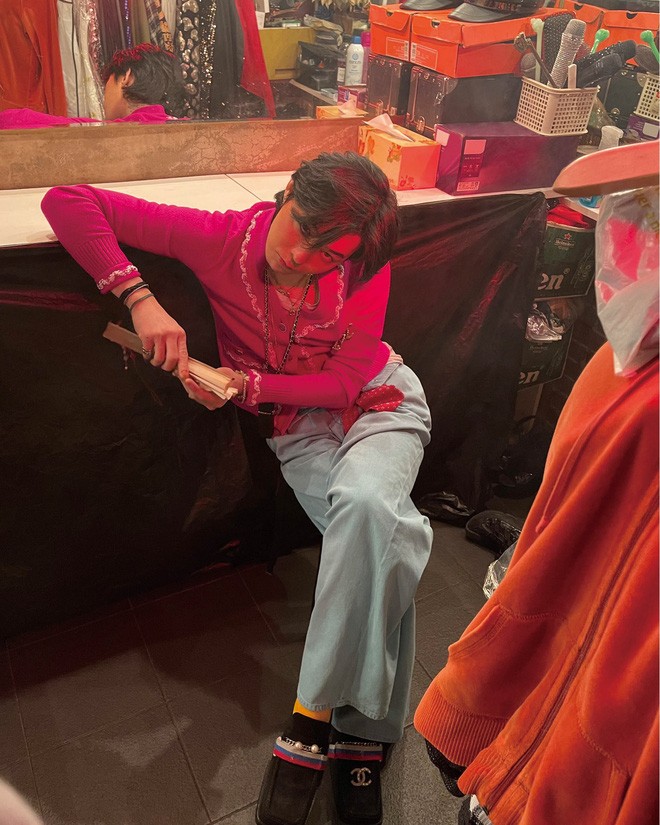 G Dragon lại khiến Kpop 'dậy sóng' sau thời gian im lìm không hoạt động