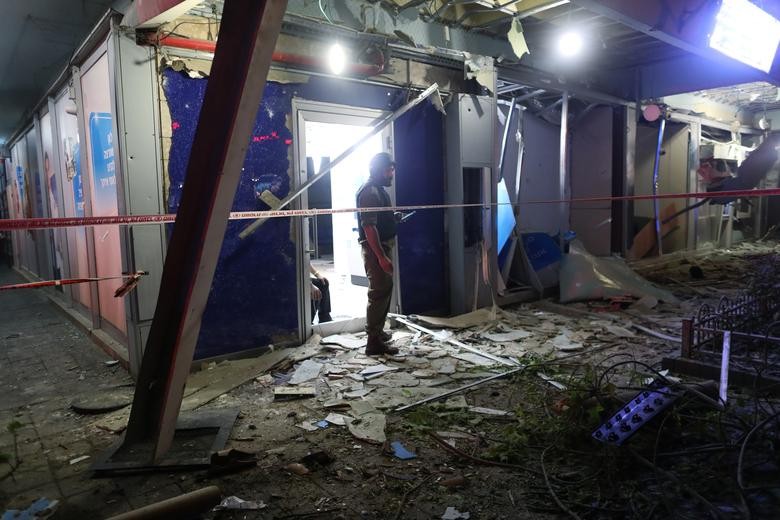 Căng thẳng Israel   Palestin: Hiện trường đổ nát sau các cuộc không kích ở dải Gaza