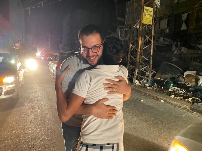 Người dân Palestine rộn ràng ăn mừng thoả thuận ngừng bắn giữa Israel-Hamas