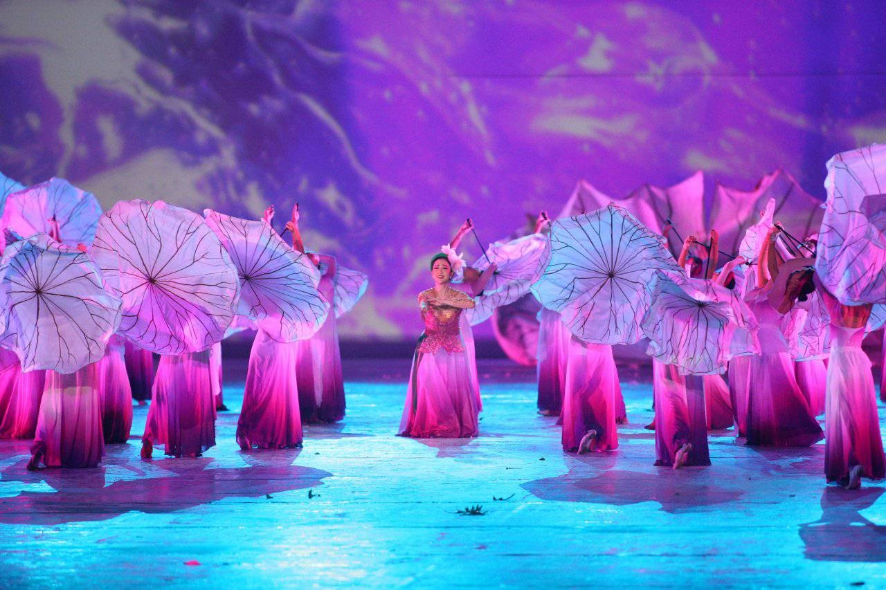 Không khí sôi động tại Lễ khai mạc SEA Games 31