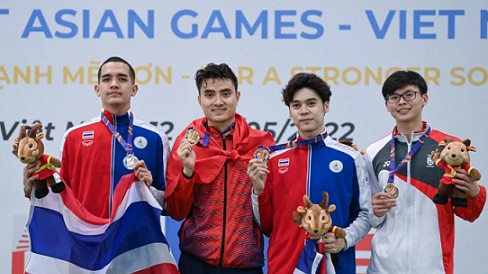 SEA Games 31: Kiếm thủ Vũ Thành An giành chiến thắng áp đảo trước đối thủ Thái Lan