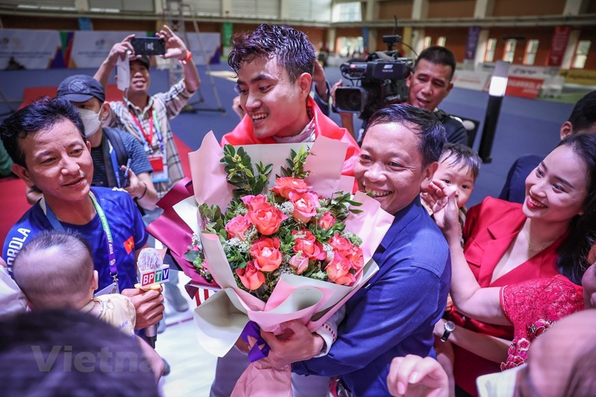 Màn đấu kiếm căng thẳng tại SEA Games 31 của kiếm thủ Vũ Thành An Màn đấu kiếm căng thẳng tại SEA Games 31 của kiếm thủ Vũ Thành An